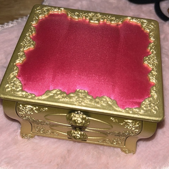 Betsey Johnson jewelry watch bracelet gift box pink gold satin leopard vintage